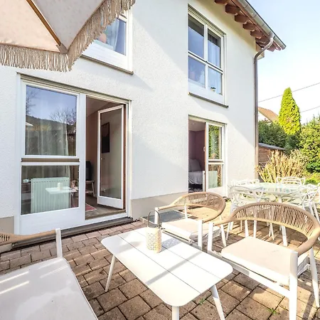 Stylische Gartenwohnung Mitten In * Waldkirch