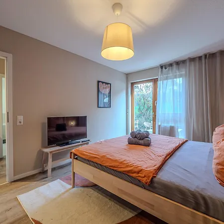 Apartman Stylische Gartenwohnung Mitten In *