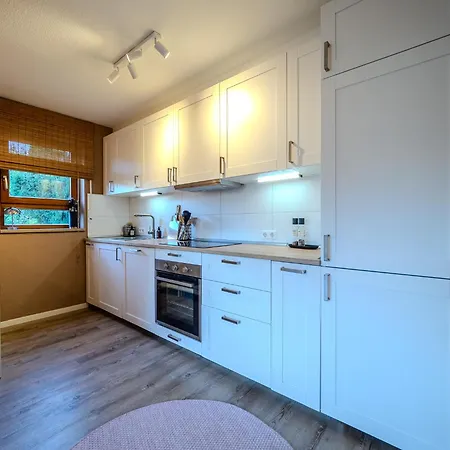 Stylische Gartenwohnung Mitten In Apartman *